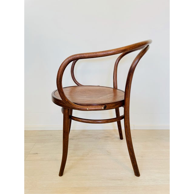 Model B9 Chair by Michael Thonet, Former Czechoslovakia, 1950s For Sale - Image 6 of 12