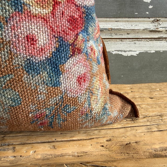 Available in multiple sizes Made in France / 20" x 20" A timeless accent pillow woven in France from heavy, artisan linen...