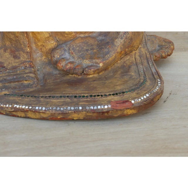 19th Century Elegant Burmese Gilded Praying Monk For Sale - Image 5 of 10