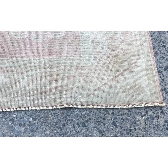 1980s Handmade Muted Entryway Runner Rug, 1980s For Sale - Image 5 of 9