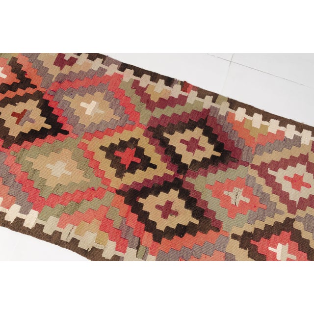 Turkish Vintage Triple Medallion Kilim Rug For Sale - Image 3 of 10