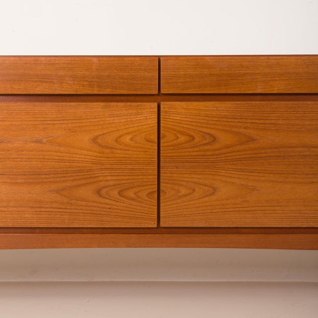 Teak Sideboard Model FA66 by Ib Kofod-Larsen for Faarup Møbelfabrik, Denmark, 1960s For Sale - Image 12 of 18