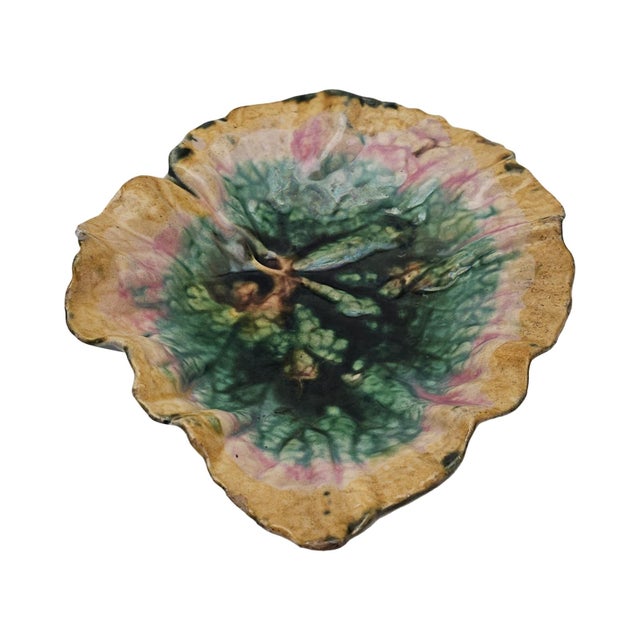 Ceramic Griffin Smith & Hill Etruscan Majolica Begonia Leaf Plate 9.25" For Sale - Image 7 of 11