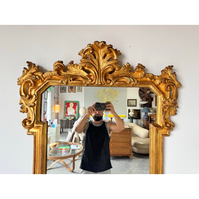 Vintage Hollywood Regency-Style Carved Wood Gold Wall Mirror/ For Sale In Miami - Image 6 of 12