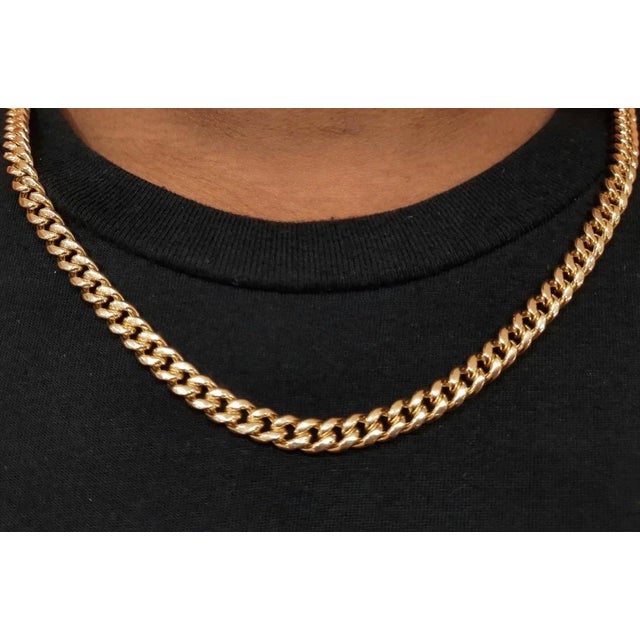 Vintage 18 Karat Yellow Gold 150 Gm Cuban link Chain 24 Inch Long Unisex 18K Gold Cuban Chain made of authentic solid...