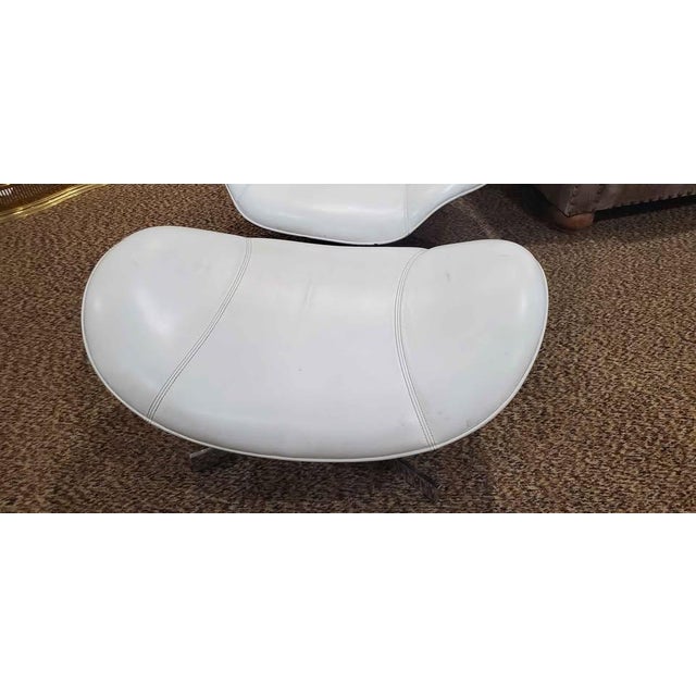 Vintage Ligne Roset White Leather Lounge Chair and Ottoman For Sale In Boston - Image 6 of 9