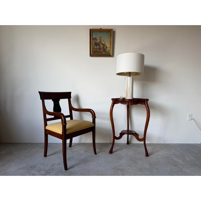1970s Vintage Carved Mahogany Wood Scalloped End Table With Lower Shelf For Sale - Image 5 of 12
