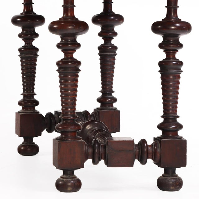 Early 18th Century An Italian Walnut Console Table, Late 17th–Early 18th C. For Sale - Image 5 of 5