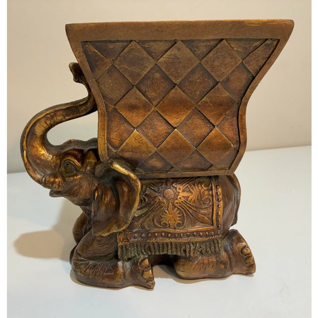 1970s Vintage Hollywood Regency Elephant Cachepot Pair in Antiqued Gold For Sale - Image 5 of 12
