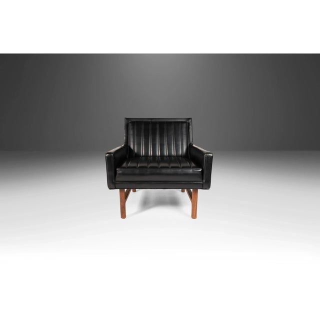 Milo Baughman Circa 1950s Walnut & Vinyl Lounge Chairs Attributed to Milo Baughman - A Pair For Sale - Image 4 of 12