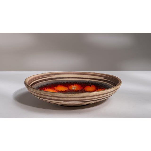 1960s Germany Tan Ceramic Serving Bowl For Sale - Image 14 of 15