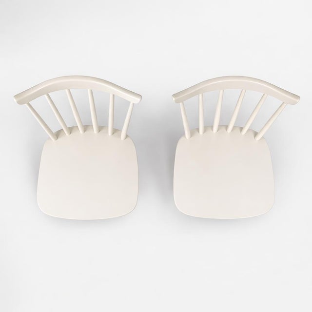 Contemporary Farmhouse Stickback Chairs in Painted White, Set of 2 For Sale - Image 3 of 10