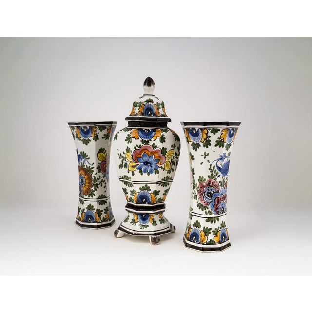 Vintage Polychrome Garniture Set by Oud Delft, 1940s, Set of 3 For Sale - Image 4 of 18