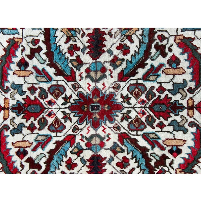 Ivory Vintage Persian Heriz Rug For Sale - Image 8 of 15