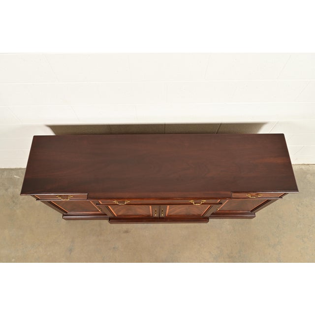Stickley Georgian Banded Flame Mahogany Sideboard, Credenza, or Bar Cabinet For Sale - Image 11 of 14