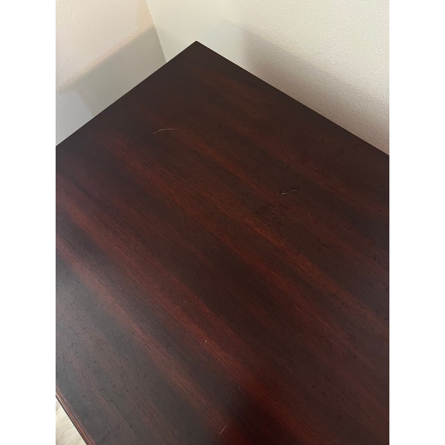 Henkel Harris Model 2401 bachelor's chest in solid mahogany with #29 finish. A beautifully proportioned case piece with...