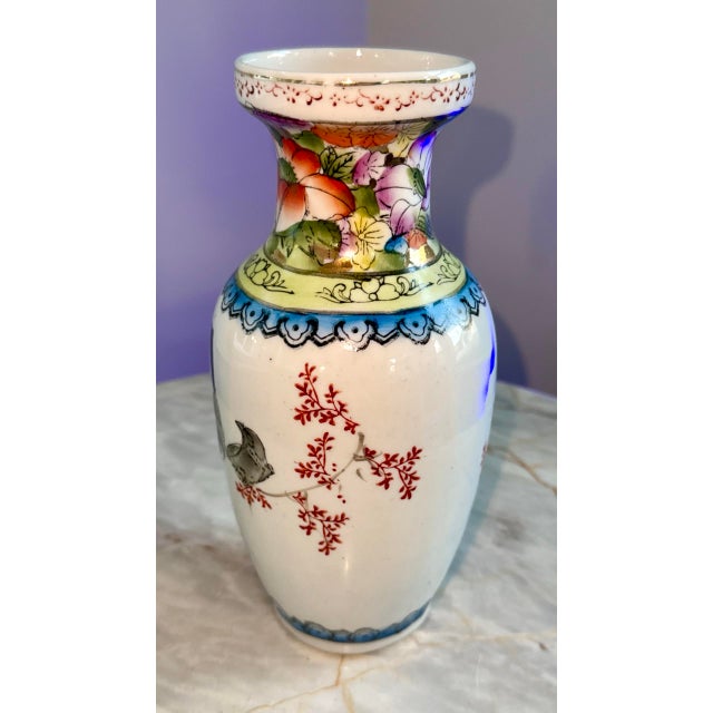 Chinoiserie Vintage Chinese Vase For Sale - Image 3 of 7