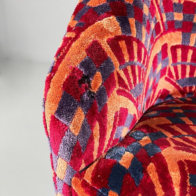 Italian Modular Sofa in Geometric Fabric and Wood, 1970s, Set of 6 For Sale - Image 17 of 18