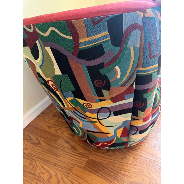 Vladimir Kagan 1970s Vintage “Vladimir Kagan” Inspired Nautilus Swivel Barrel Chair For Sale - Image 4 of 10