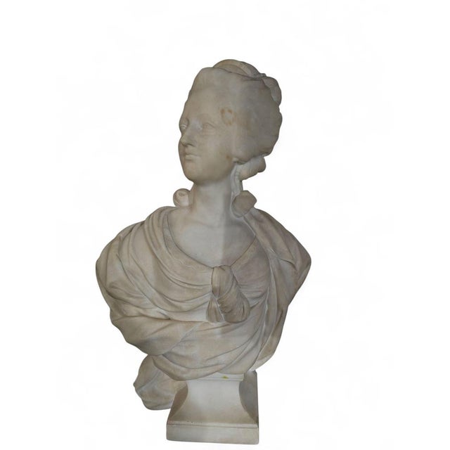 European Artist, Bust of Marie Antoinette, 1870, Marble For Sale - Image 11 of 14