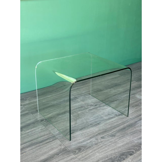 Transparent 1970's Mid-Century Modern Bent Glass End Table For Sale - Image 8 of 8