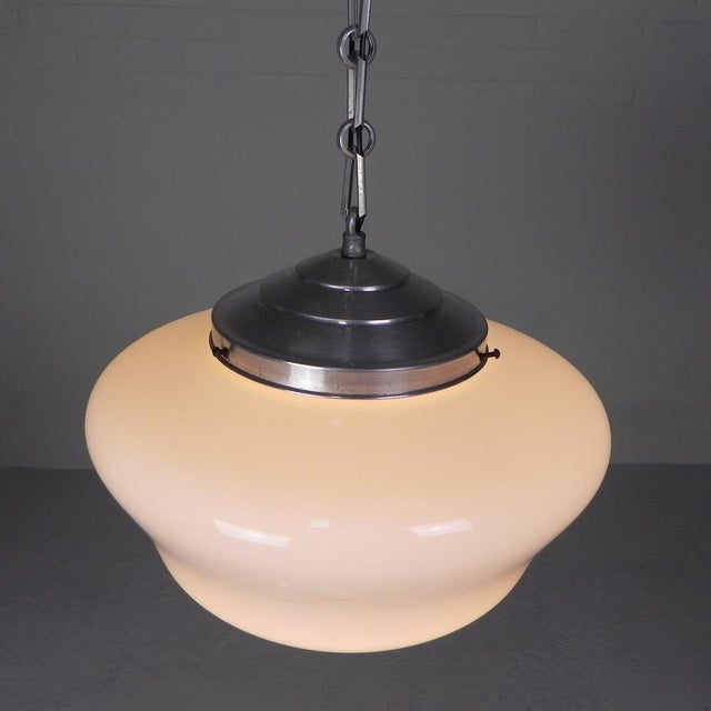 Silver Art Deco Hanging Lamp on Aluminum Chain, 1930s For Sale - Image 8 of 14