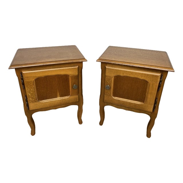 Vintage Louis French Oak Nightstands, Set of 2 For Sale
