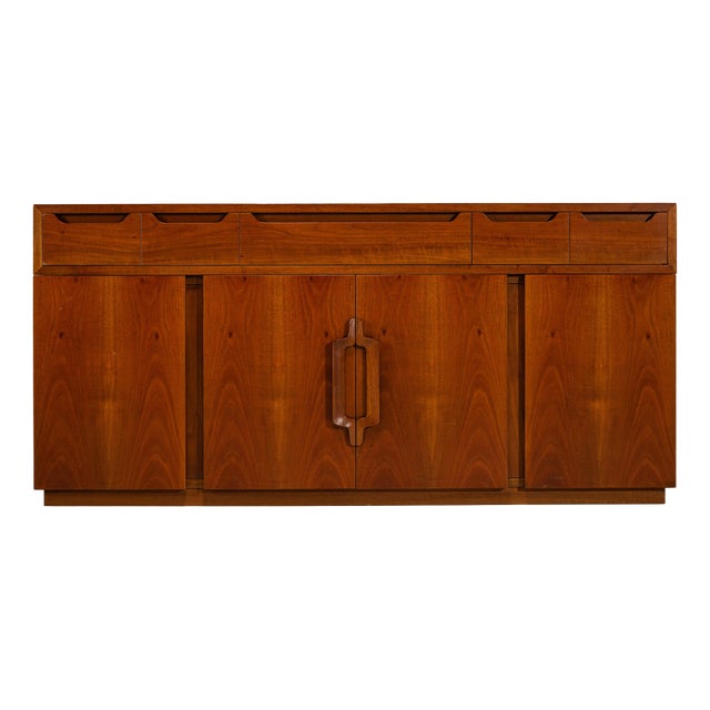 Arcigliano Walnut Sideboard by Giovanni Michelucci for Fantacci, Italy, 1970s For Sale