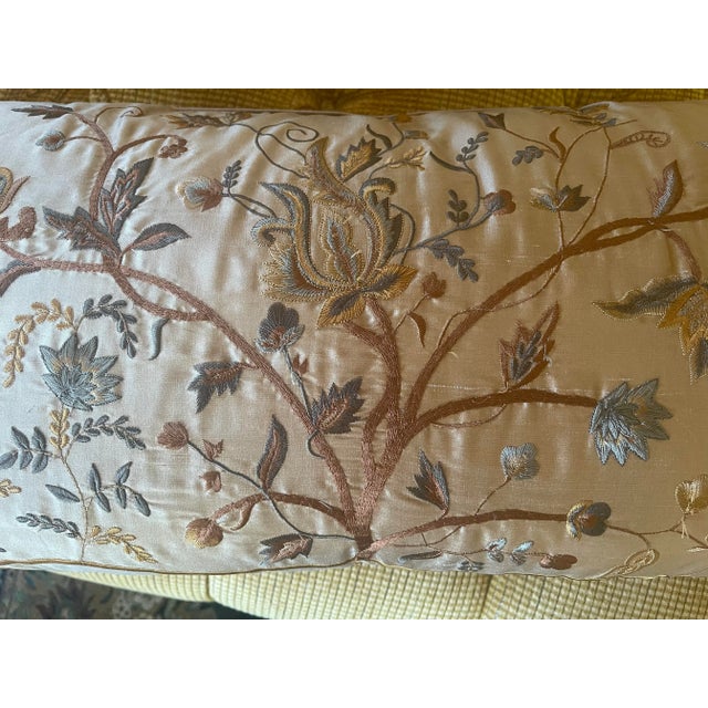 Pair of Vintage European Embroidered Silk Taffeta Cushions For Sale - Image 9 of 12