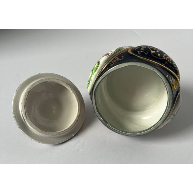 1950s Mid-Century Vintage Porcelain Asian Ginger Jar With Lid Norleans Japan For Sale In Indianapolis - Image 6 of 8