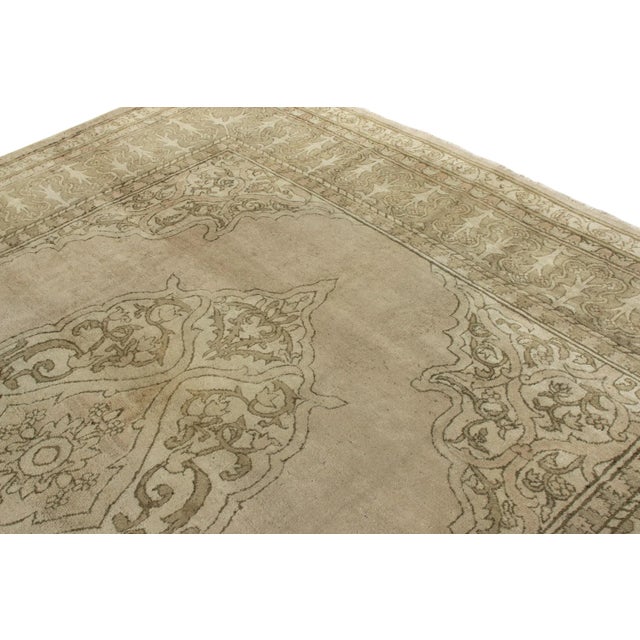 Hand-Knotted Antique Indian Amritsar Rug in Green, Gray, Beige Medallion Pattern For Sale - Image 4 of 6