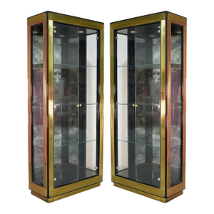 1970s Mirrored & Brass Curio Vitrine Display Cabinets by Mastercraft - A Pair