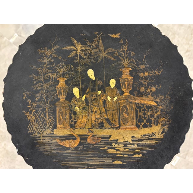 19th Century Antique English Chinoiserie Black Papier-Maché Scalloped Edge Pedestal Dish / Decorative Wall Plate For Sale - Image 5 of 17