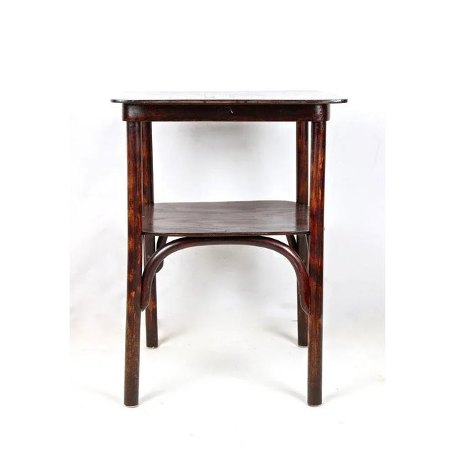 1910s 20th Century Art Nouveau Bentwood Side Table attributed to J&J Kohn, Austria, 1910s For Sale - Image 5 of 12