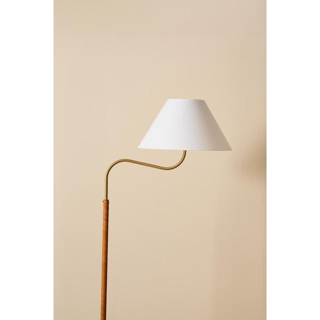 Svenskt Tenn Large Camel Floor Lamps by Josef Frank for Svenskt Tenn, 1960s, Set of 2 For Sale - Image 4 of 9