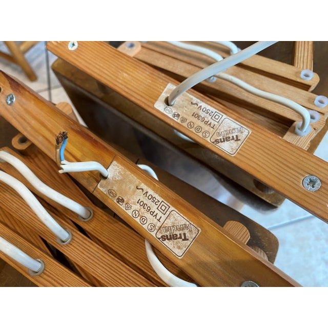 Articulated Accordion Wall Lights in Pine Wood from Translandia, Denmark, 1960, Set of 2 For Sale - Image 3 of 16