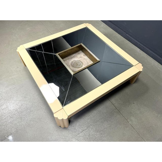 1970s Vintage Lacquered Coffee Table attributed to Alain Delon for Maison Jansen, 1970s For Sale - Image 5 of 18