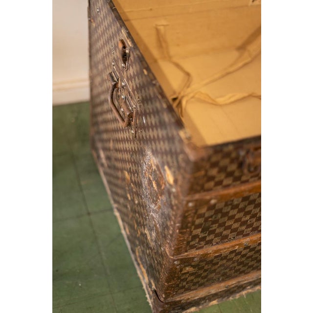 Animal Skin Large Vintage Transport Trunk from Louis Vuitton, 1960s For Sale - Image 7 of 18