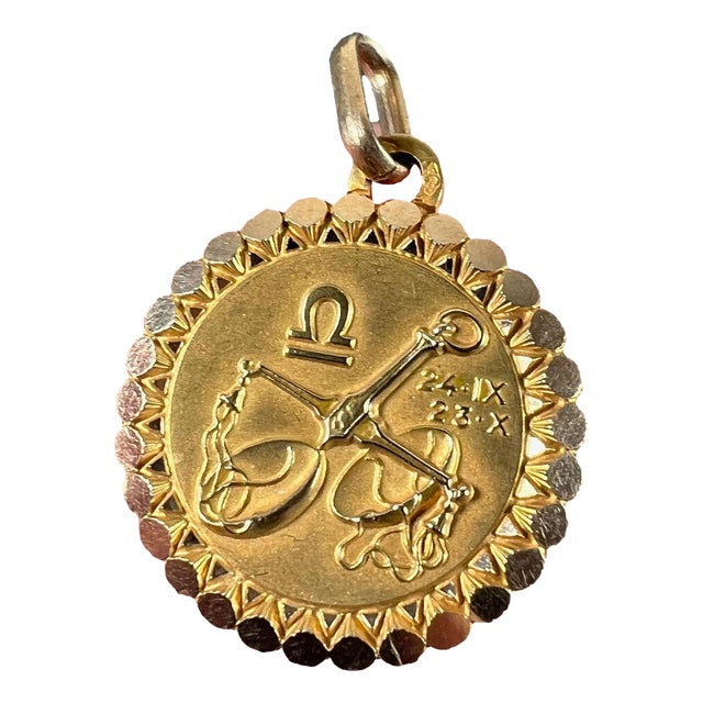 French Perroud Large Libra Zodiac Starsign 18k Yellow Gold Charm Pendant, 1930s For Sale