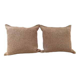 Donna Karan Pillows (Set of 2) For Sale
