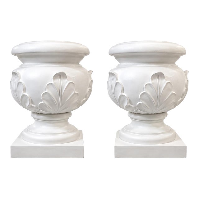Pair of Vintage Neoclassical-Style Cast Resin Cache Pots For Sale