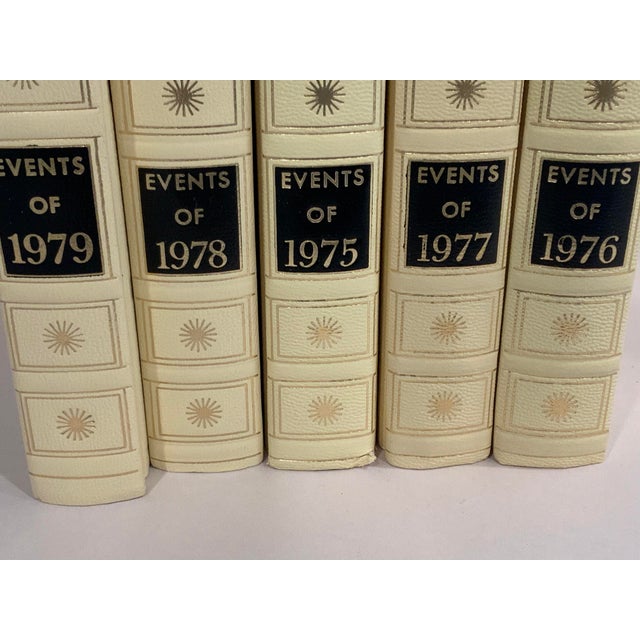 1970s Funk and Wagnalls Standard Reference Encyclopedia Yearbook 1975-1979 For Sale - Image 5 of 7