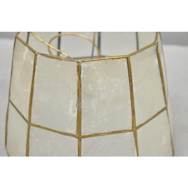 Vintage Italian Hollywood Regency Capiz Shell Gold 7.25 Round Clip on Lamp Shade For Sale - Image 11 of 18