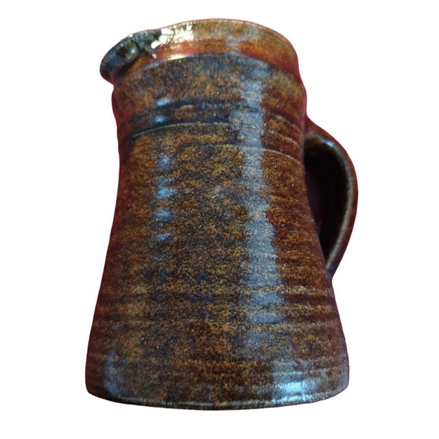Ceramic 1960s Poterie d'Accolay Brutalist Tobacco-Glazed Ceramic Pitcher, 13cm/5.1" For Sale - Image 7 of 8