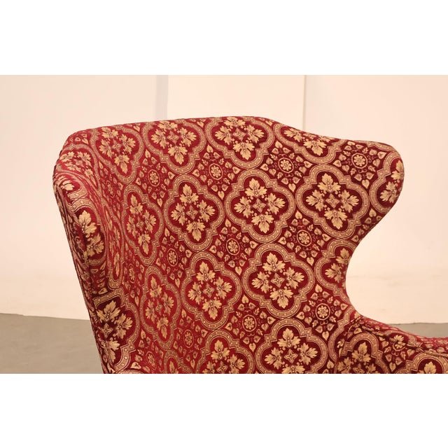 Smith & Watson Smith & Watson Queen Anne Style Pair of Wing Chairs For Sale - Image 4 of 18