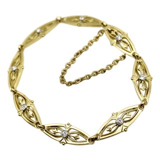 Late 19th Century Victorian French 18k Gold Fancy Link Bracelet With Diamonds For Sale