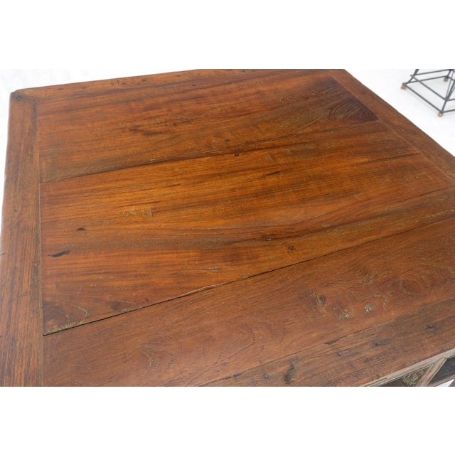 Square Solid Teak Chinese 19th Century Occasional Coffee Lamp Side Table Patina.