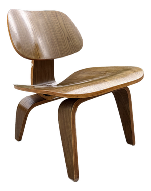 1960s Charles Eames Style Plywood LCW Lounge Chair