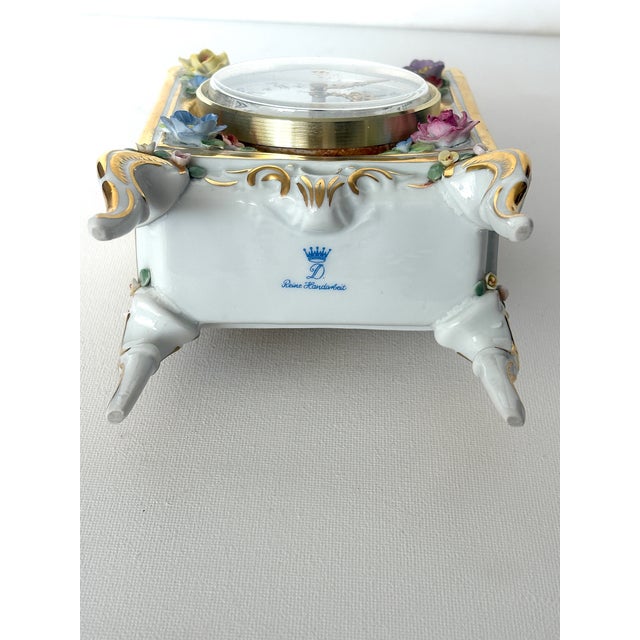 Vintage Quartz Table Clock, 1940s For Sale - Image 8 of 9