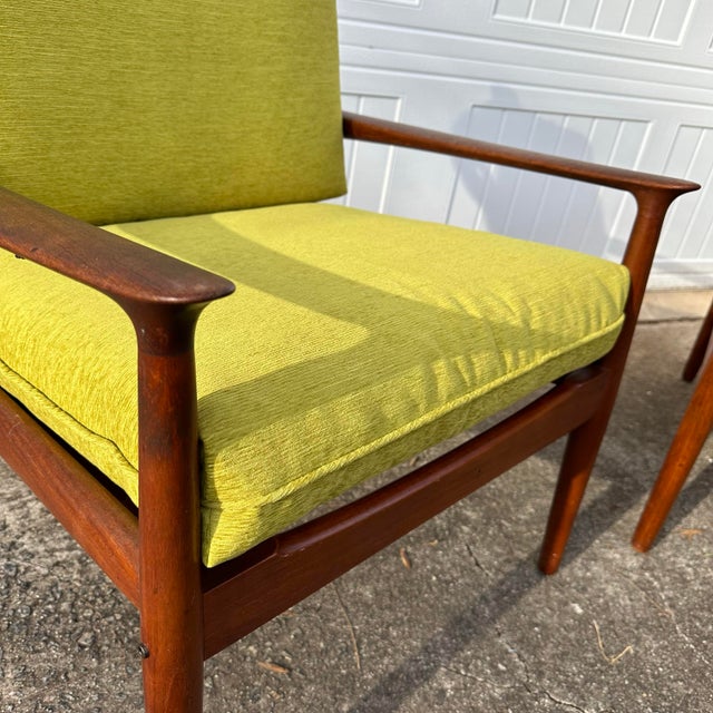 Wood Pair of Svend Aage Eriksen Teak Lounge Chairs For Sale - Image 7 of 11